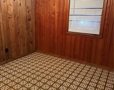 498 Ridge Avenue Sw - Photo Thumbnail 10
