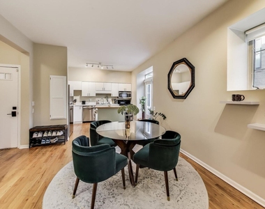 1640 W Diversey Parkway - Photo Thumbnail 1
