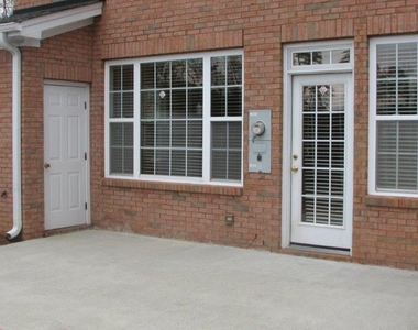 2658 Gadsen Walk - Photo Thumbnail 32