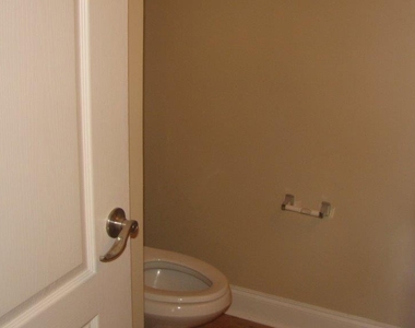 2658 Gadsen Walk - Photo Thumbnail 31