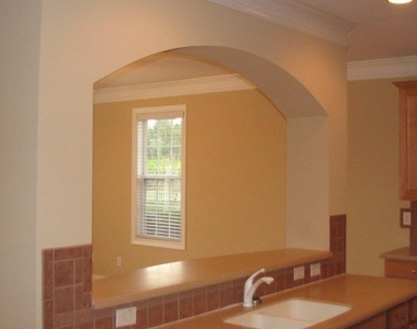 2658 Gadsen Walk - Photo Thumbnail 9