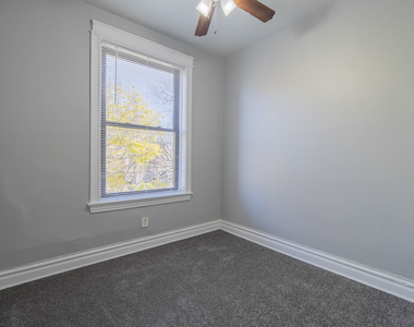 5610 S Michigan Street - Photo Thumbnail 6