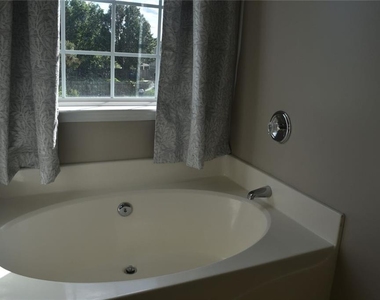 1854 Pierce Way - Photo Thumbnail 19