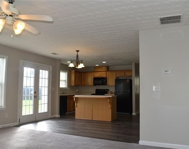1854 Pierce Way - Photo Thumbnail 10