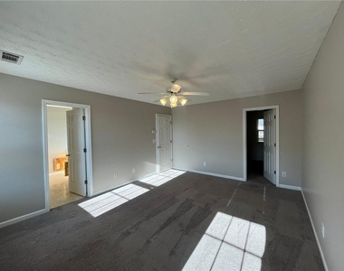 1854 Pierce Way - Photo Thumbnail 16