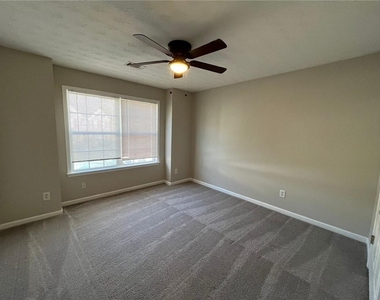 1854 Pierce Way - Photo Thumbnail 24
