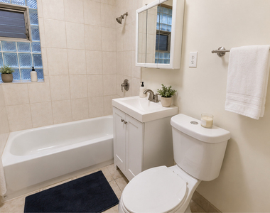 4833 W Montana Street - Photo Thumbnail 4