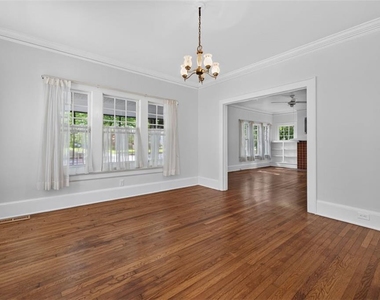 582 Clifton Road Ne - Photo Thumbnail 11