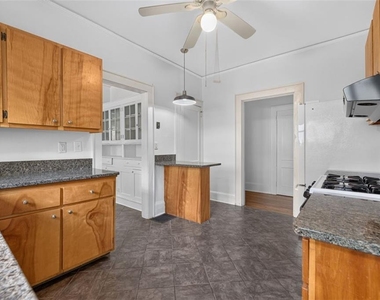 582 Clifton Road Ne - Photo Thumbnail 18