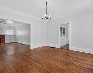 582 Clifton Road Ne - Photo Thumbnail 12