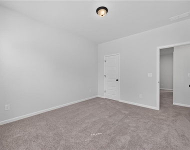 58 Jacobs Farm Lane - Photo Thumbnail 28