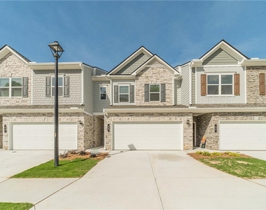 58 Jacobs Farm Lane - Photo Thumbnail 1