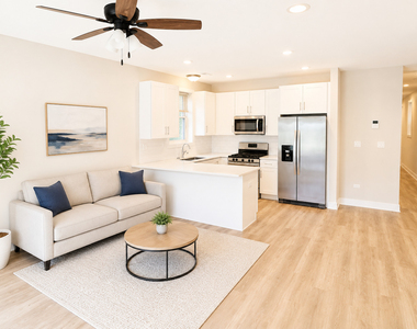 6622 S University Avenue - Photo Thumbnail 1