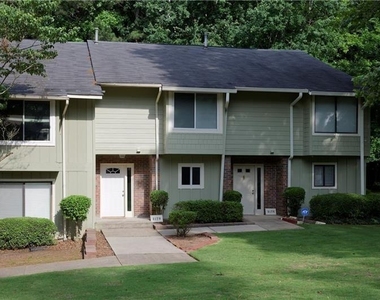 2179 Surrey Court Se - Photo Thumbnail 34