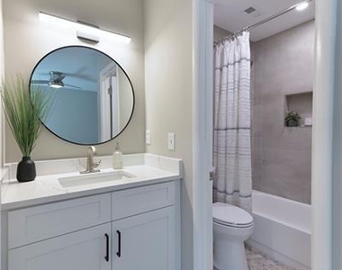 2179 Surrey Court Se - Photo Thumbnail 26