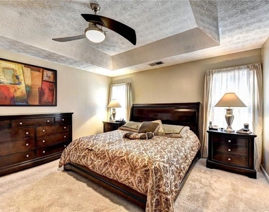 3940 Piper Glen Drive - Photo Thumbnail 17