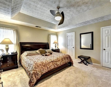 3940 Piper Glen Drive - Photo Thumbnail 16