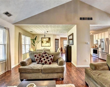 3940 Piper Glen Drive - Photo Thumbnail 3