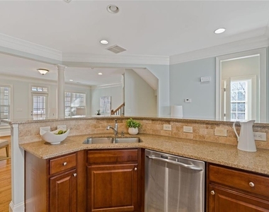 2763 Durham Drive Ne - Photo Thumbnail 19