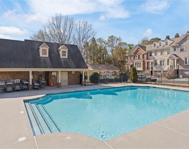 2763 Durham Drive Ne - Photo Thumbnail 6