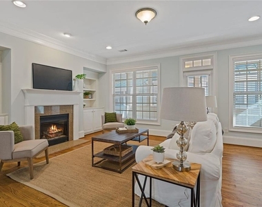 2763 Durham Drive Ne - Photo Thumbnail 26