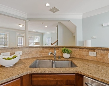 2763 Durham Drive Ne - Photo Thumbnail 18