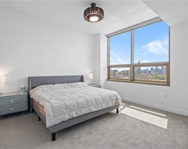 270 17th Street Nw - Photo Thumbnail 20