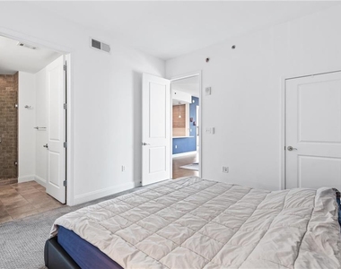 270 17th Street Nw - Photo Thumbnail 18