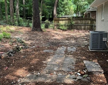 1508 Vancouver Drive - Photo Thumbnail 19
