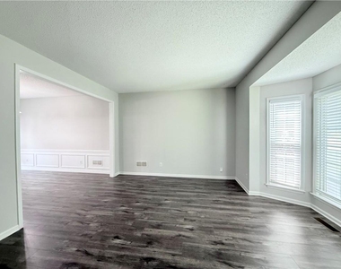 175 Sessingham Lane - Photo Thumbnail 2
