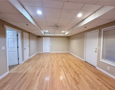 175 Sessingham Lane - Photo Thumbnail 20