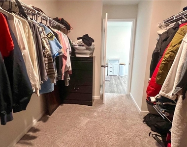 6321 Rosetta Drive - Photo Thumbnail 14
