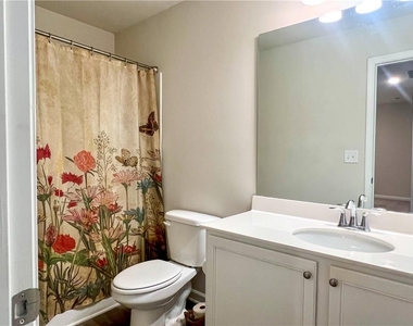 6321 Rosetta Drive - Photo Thumbnail 20