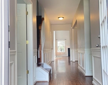 385 Blackwood Lane - Photo Thumbnail 2