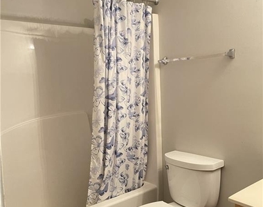 385 Blackwood Lane - Photo Thumbnail 14
