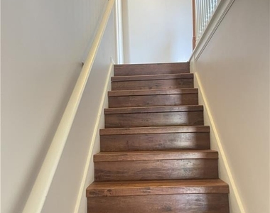 385 Blackwood Lane - Photo Thumbnail 15