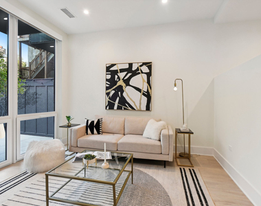 812 W Adams Street - Photo Thumbnail 7