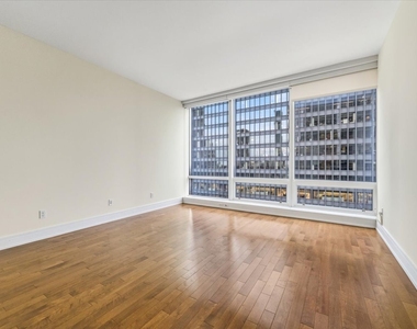401 N Wabash Avenue - Photo Thumbnail 10