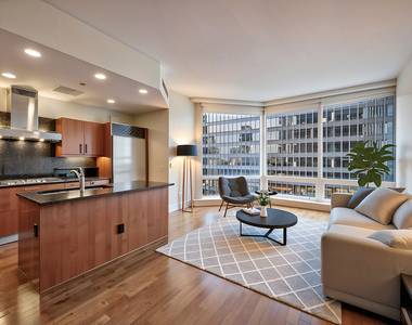 401 N Wabash Avenue - Photo Thumbnail 2