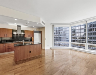 401 N Wabash Avenue - Photo Thumbnail 14