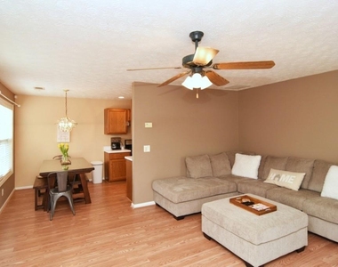 13361 Harpley Court - Photo Thumbnail 7