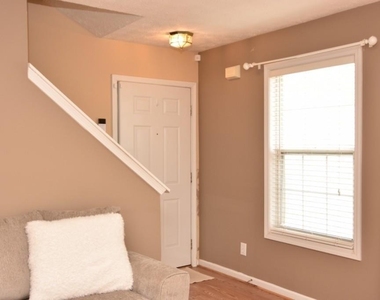 13361 Harpley Court - Photo Thumbnail 8