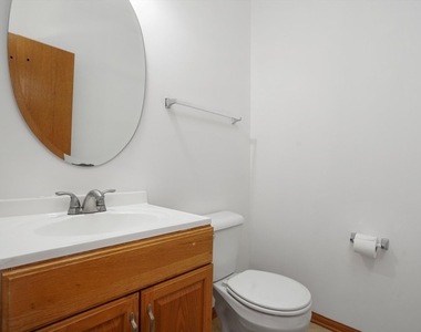 2304 Hudson Circle - Photo Thumbnail 11
