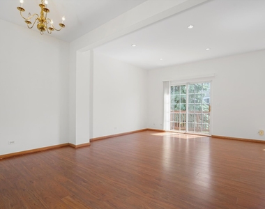 2304 Hudson Circle - Photo Thumbnail 7