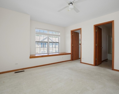 2304 Hudson Circle - Photo Thumbnail 14