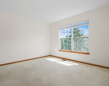 2304 Hudson Circle - Photo Thumbnail 15