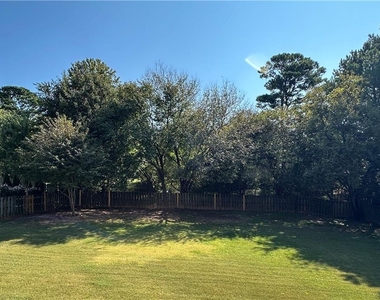 2020 Bentwood Court - Photo Thumbnail 34