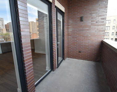 3833 N Broadway Street - Photo Thumbnail 1