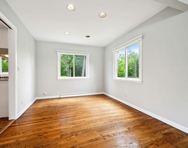 217 Willow Avenue - Photo Thumbnail 3