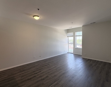 625 Deerfield Road - Photo Thumbnail 6